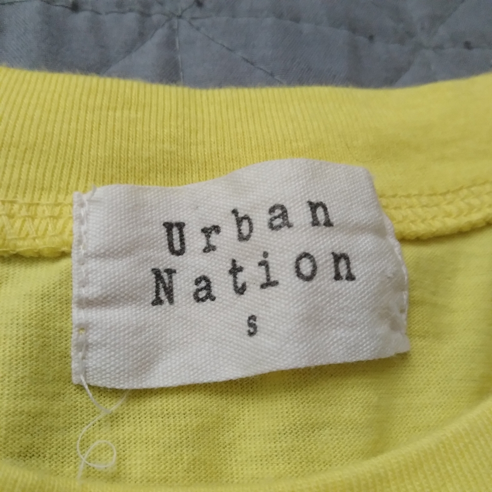 Graphic tee - Picture 3 of 3